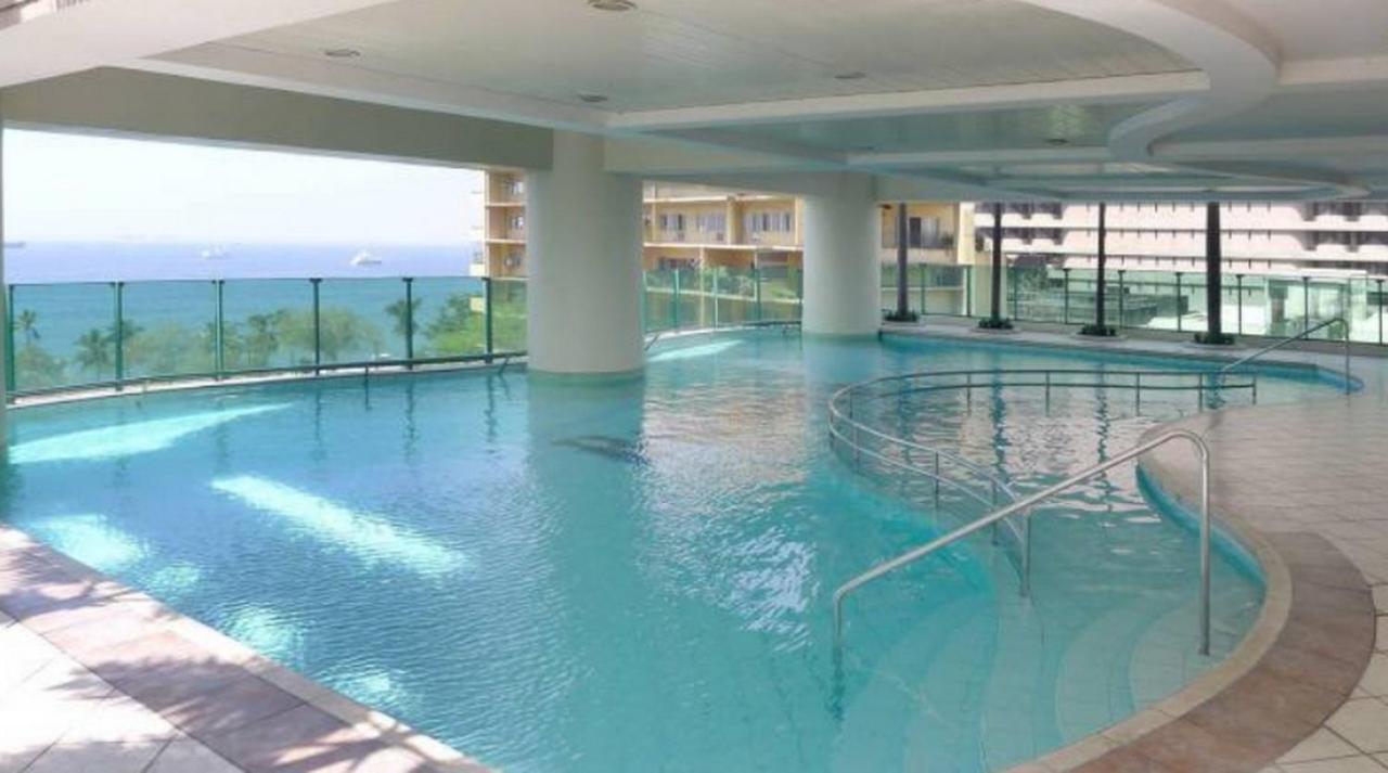 Baywatch Tower Hotel Manila Exterior foto